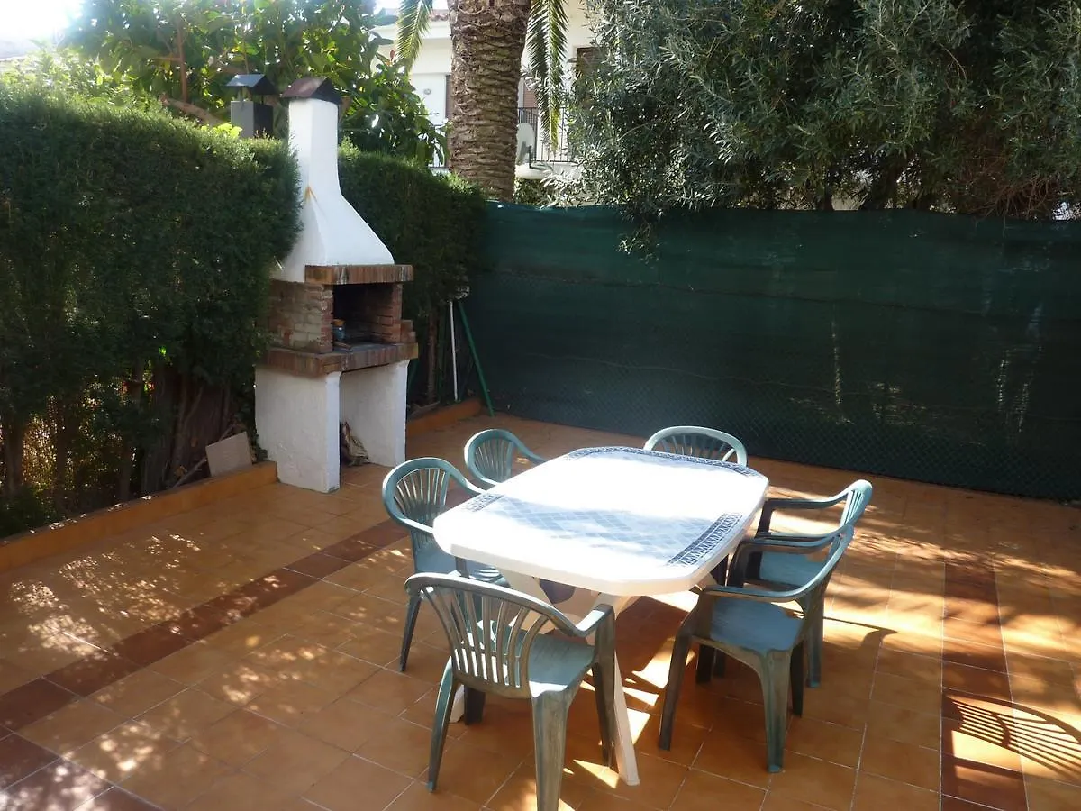 Villa Casas Blancas 5 Miami Platja  Сasa de vacaciones Miami Platja (Miami Playa)